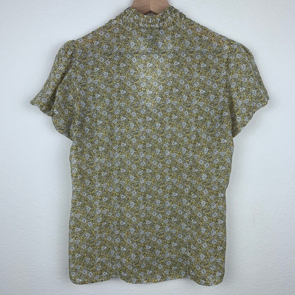 Allison Morgan Floral Blouse - Picture 2 of 5